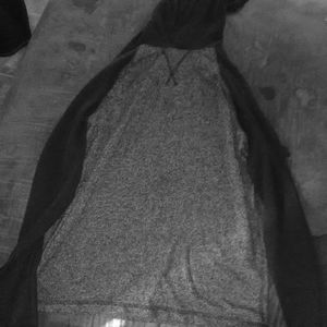 Black and gray hoodie shirt